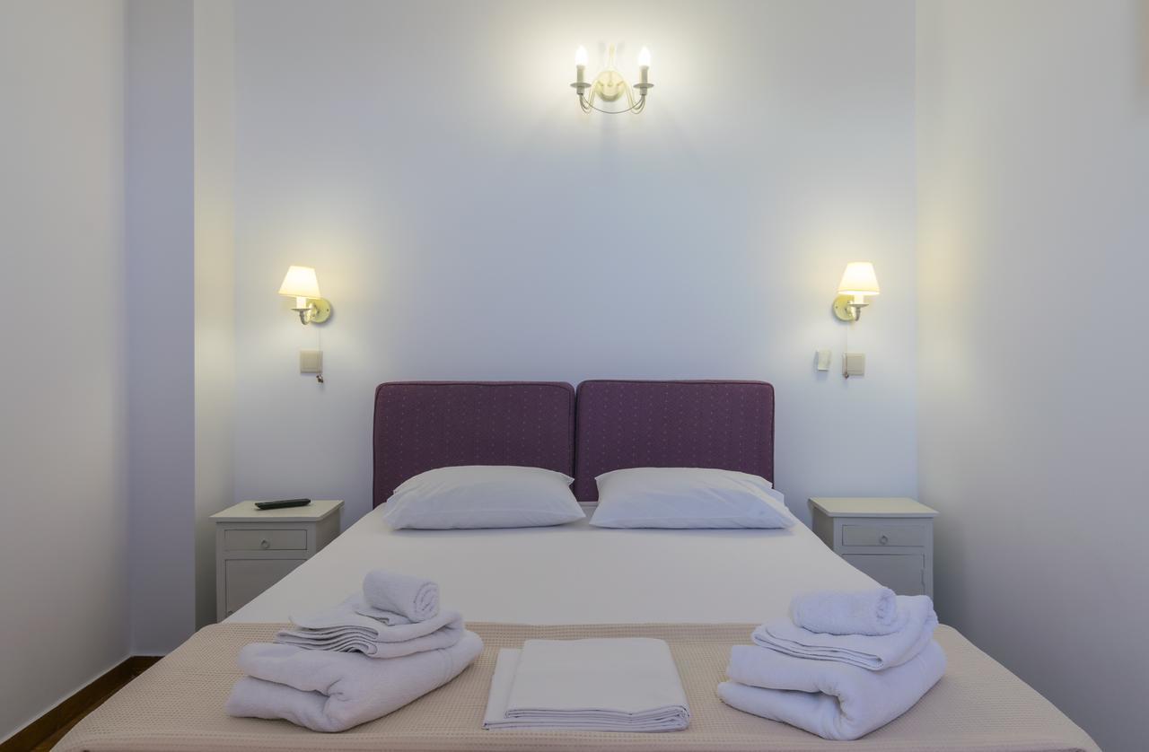 Malion Rooms Adamantas  Exterior photo