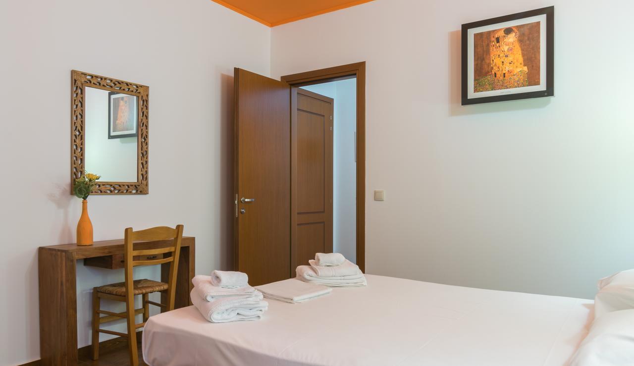 Malion Rooms Adamantas  Exterior photo