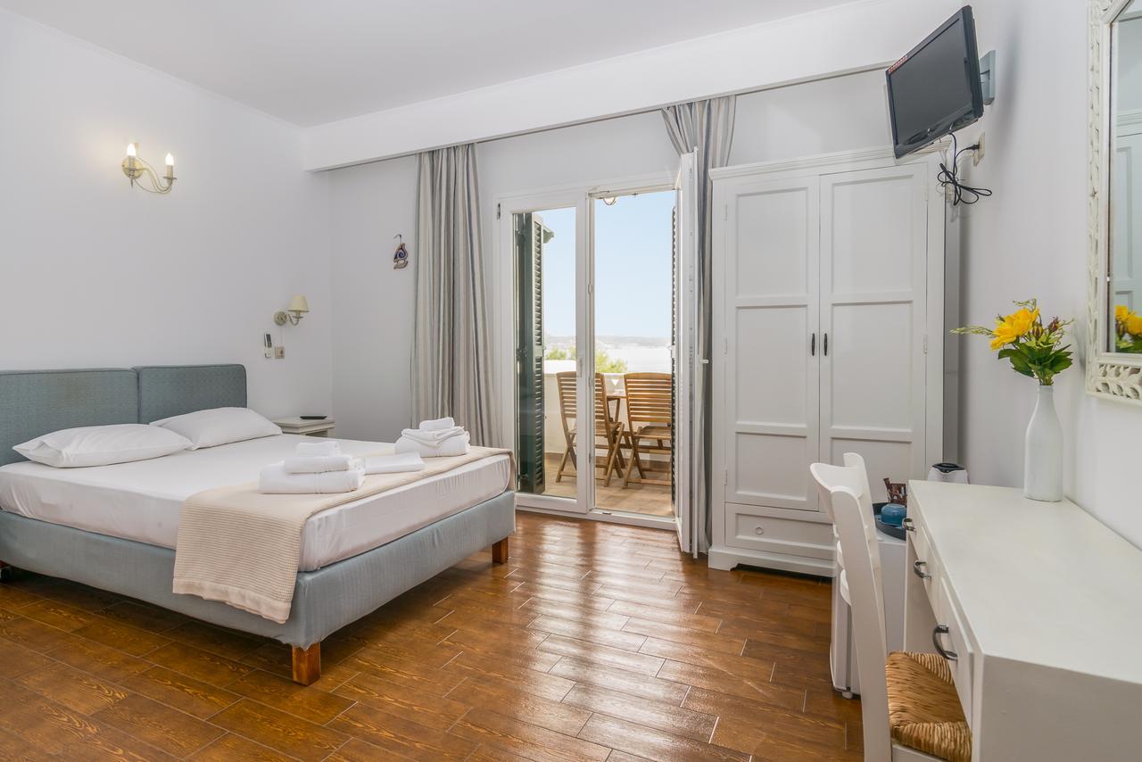 Malion Rooms Adamantas  Exterior photo